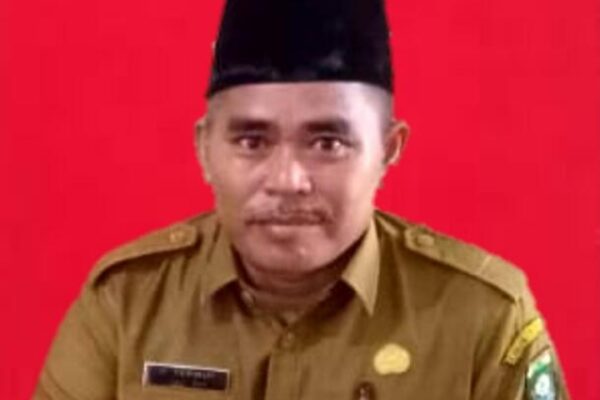 Kepsek SMP N 1 Bungo Terima Penghargaan PJAS